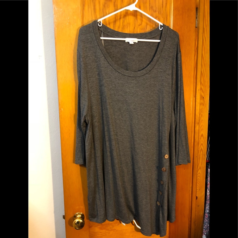 Assymetrical tunic